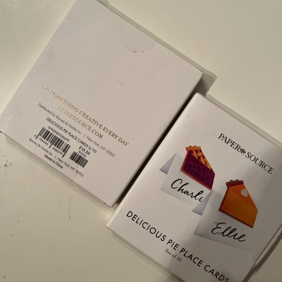 Thanksgiving-Themed Place Cards Set of 20 by Paper Source - Holiday Gatherings x - Picture 10 of 14